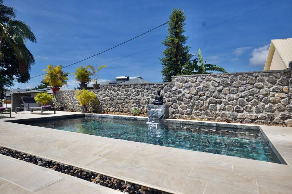 Villa Du Beau Vallon 2 Jacuzzi Privatif Et Piscine Chauffee Partagee Saint Benoit Bagian luar foto